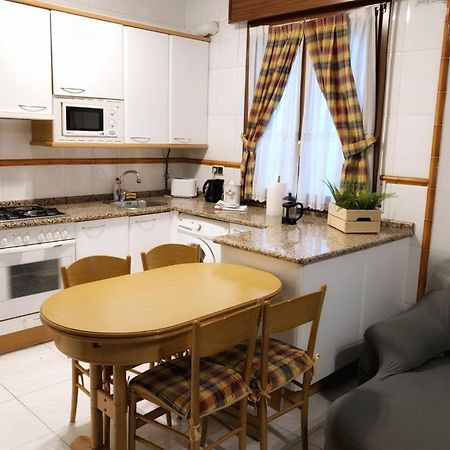 Clasico Y Funcional Vivienda Turistica Centro Bilbao Esterno foto
